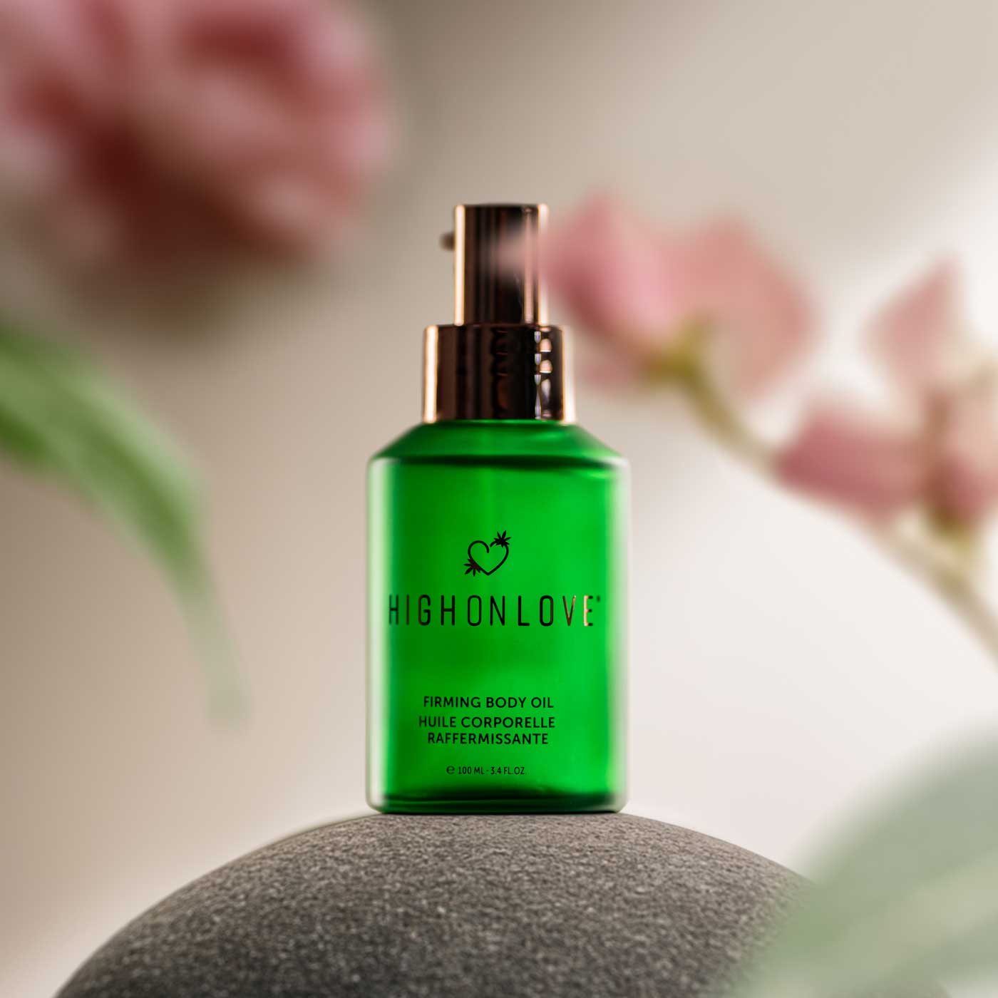 HighOnLove Firming Body Oil
pennyspleasure.com